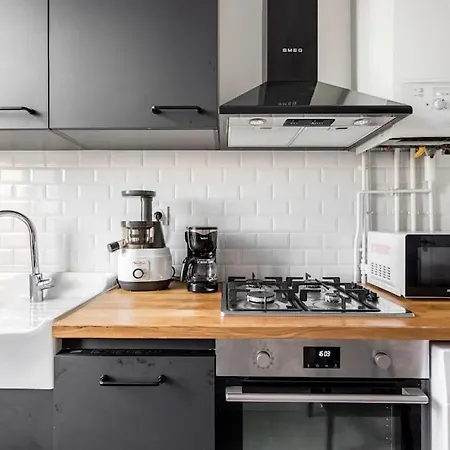 2 Pieces Style Industriel Apartment